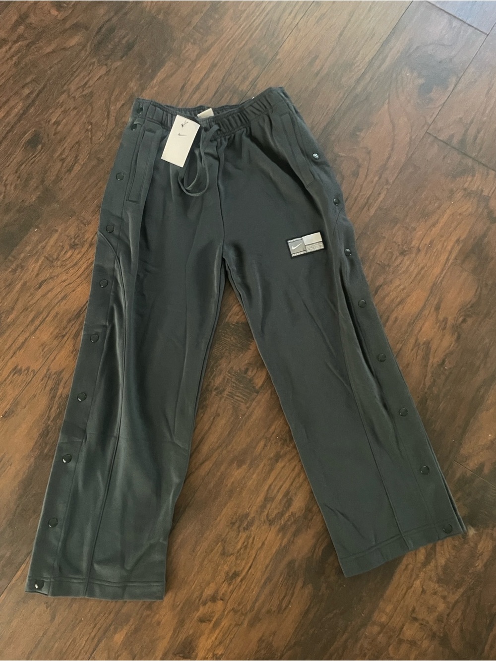 Nike Green Snap-Button Track Pants - Unknown Brand